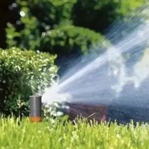 Sistem irigare automatizat – aspersoare / subteran